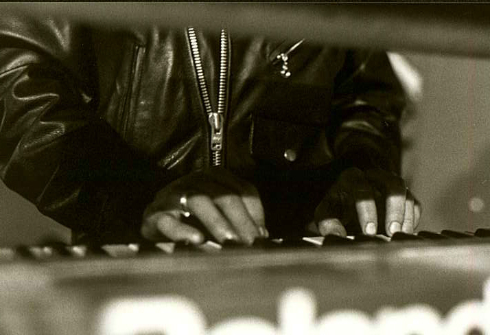 Hooker on keys, 1992